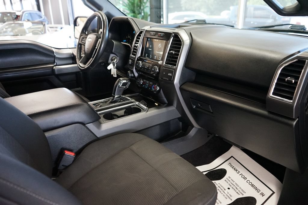 Used 2016 Ford F150 XLT w/ Equipment Group 302A Luxury AWD/4WD image 42