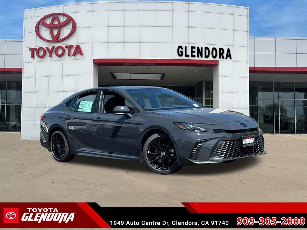 New 2026 Toyota Camry SE FWD image 1