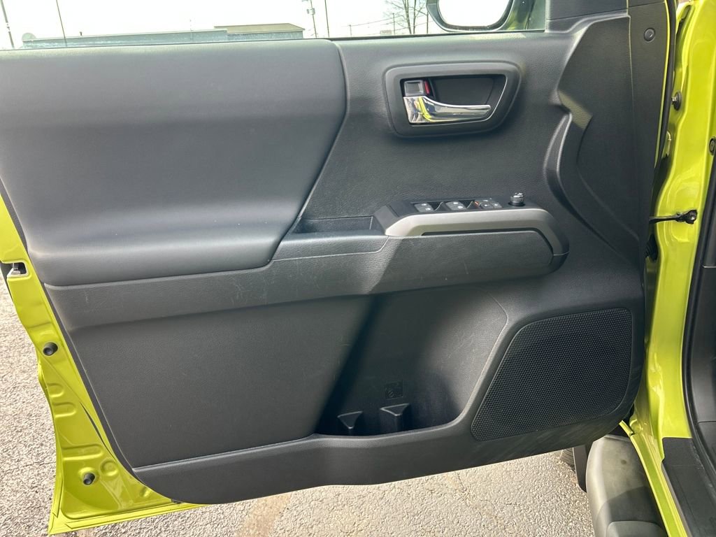 Certified 2023 Toyota Tacoma TRD Sport image 18