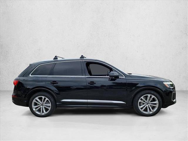 Used 2025 Audi Q7 3.0T Prestige AWD/4WD image 4