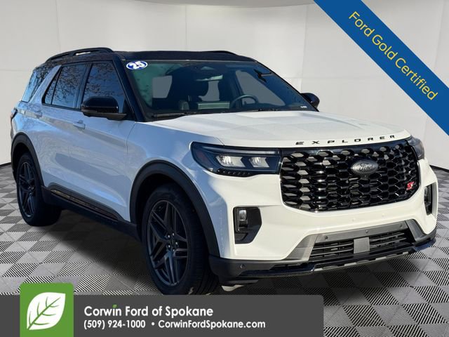 Certified 2025 Ford Explorer ST image 1