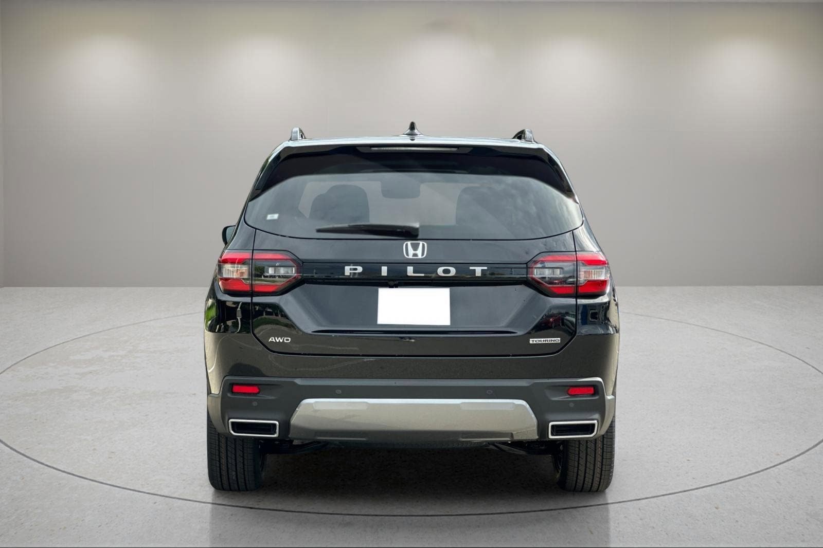 New 2026 Honda Pilot Touring image 4