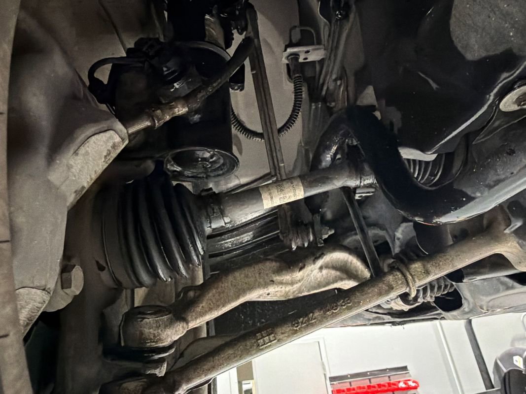 Used 2014 Mercedes-Benz CLS 550 4MATIC image 36