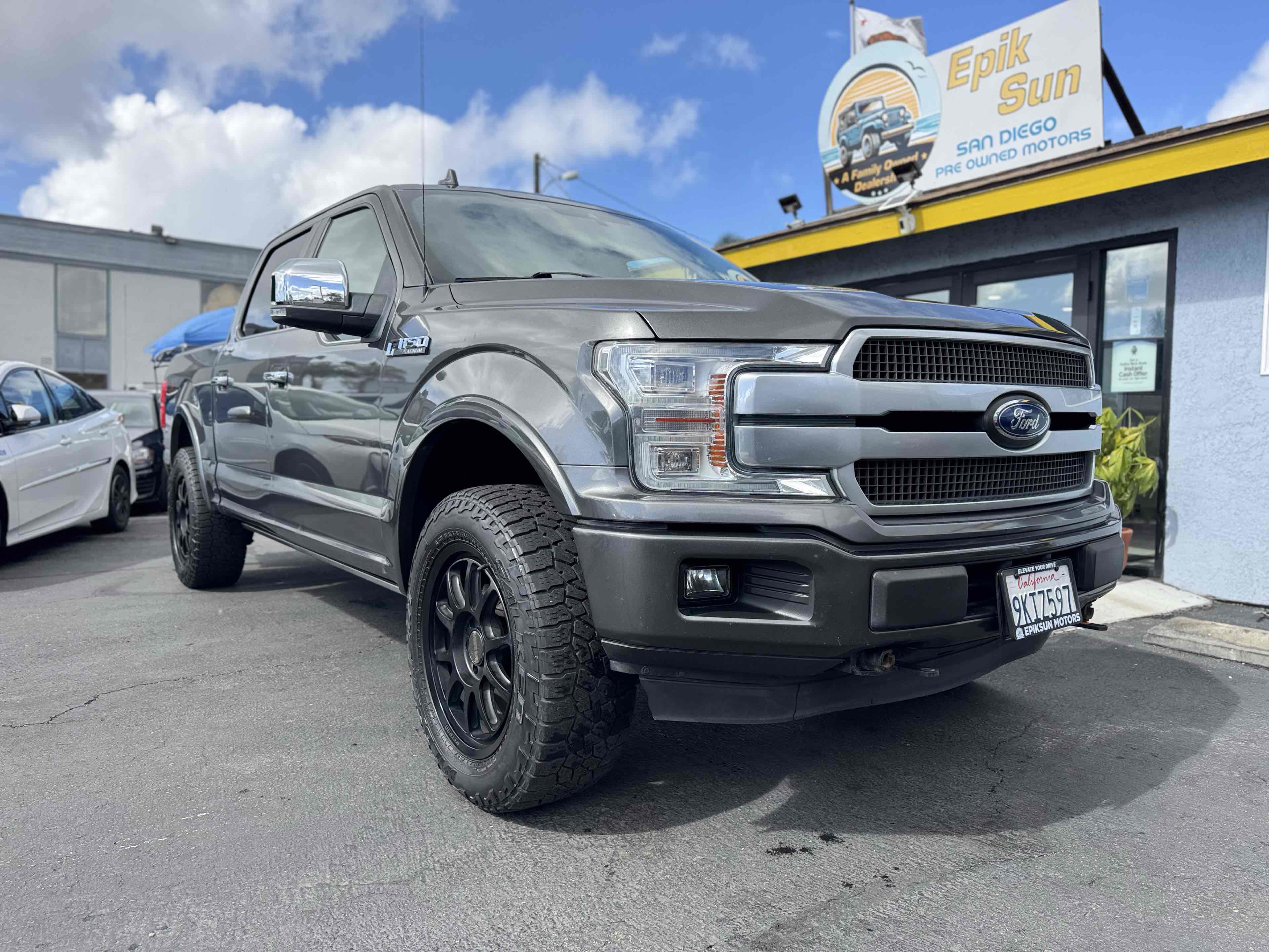 Used 2019 Ford F150 Platinum AWD/4WD image 3
