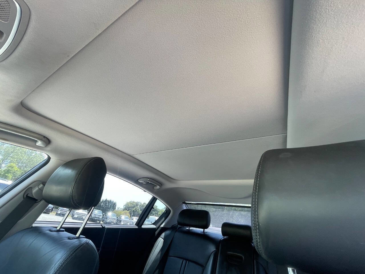 Used 2016 Kia K900 Luxury RWD image 69