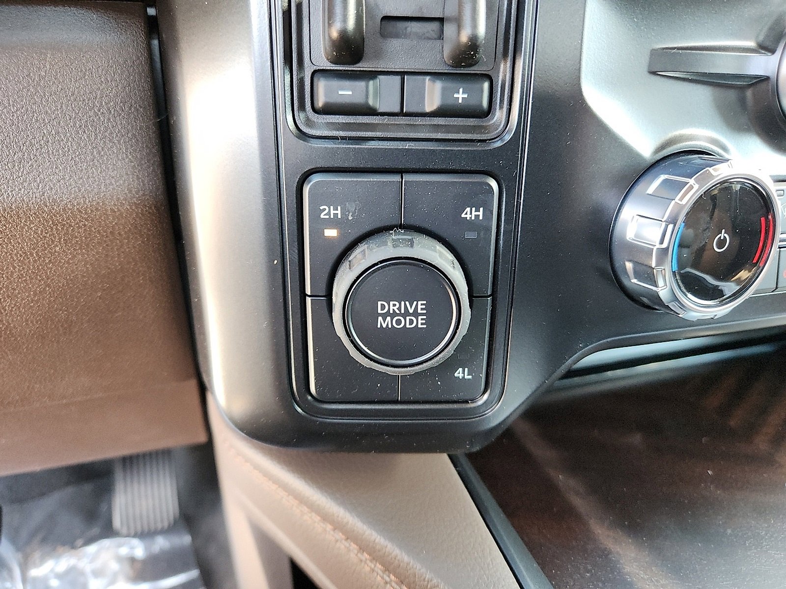 New 2026 Ford F350 King Ranch image 15