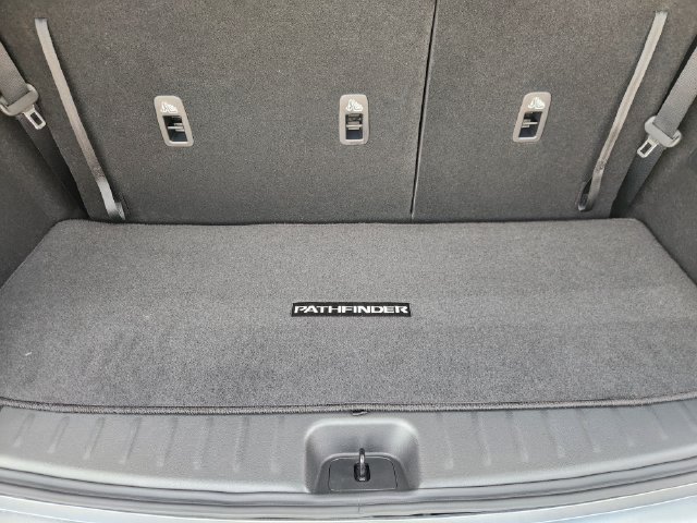 New 2026 Nissan Pathfinder SL FWD image 28