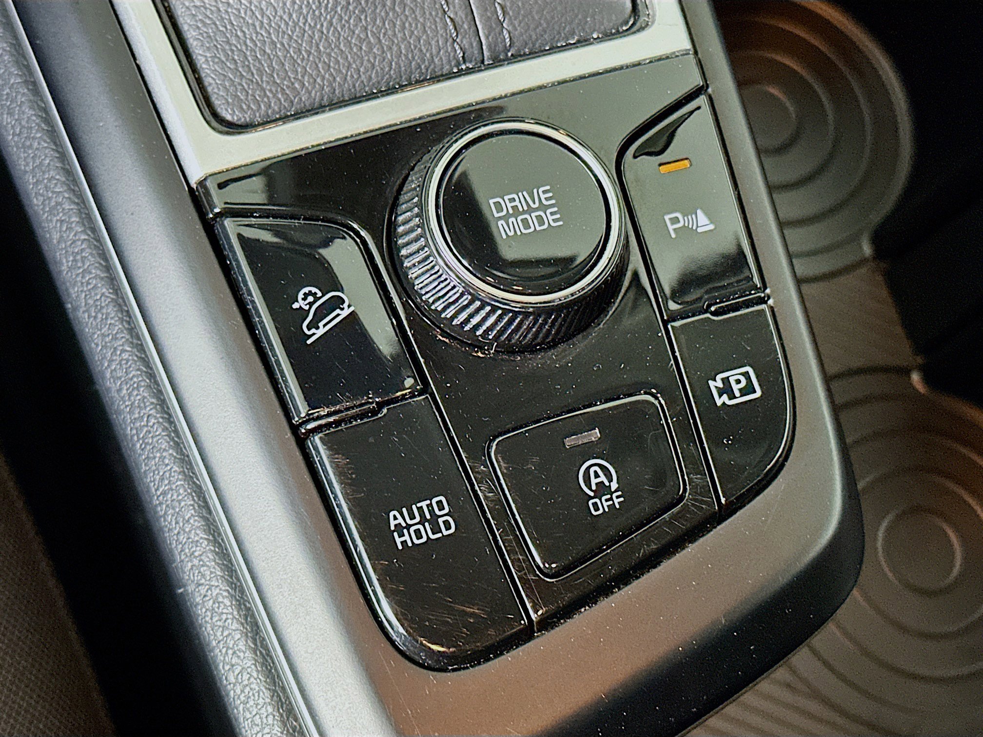 Used 2025 Kia Sportage LX image 25