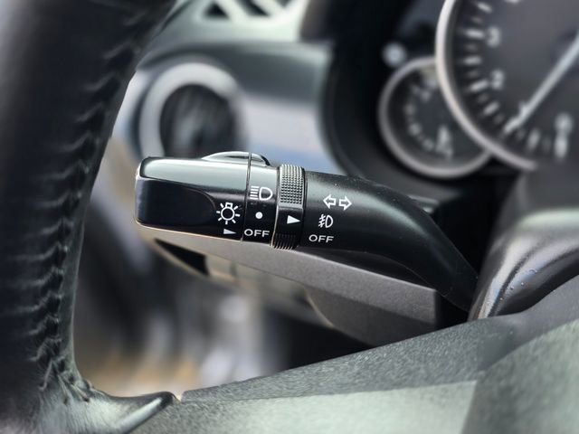 Used 2015 MAZDA MX-5 Miata Sport image 22