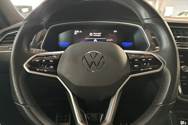 Certified 2024 Volkswagen Tiguan SE R-Line AWD/4WD image 28