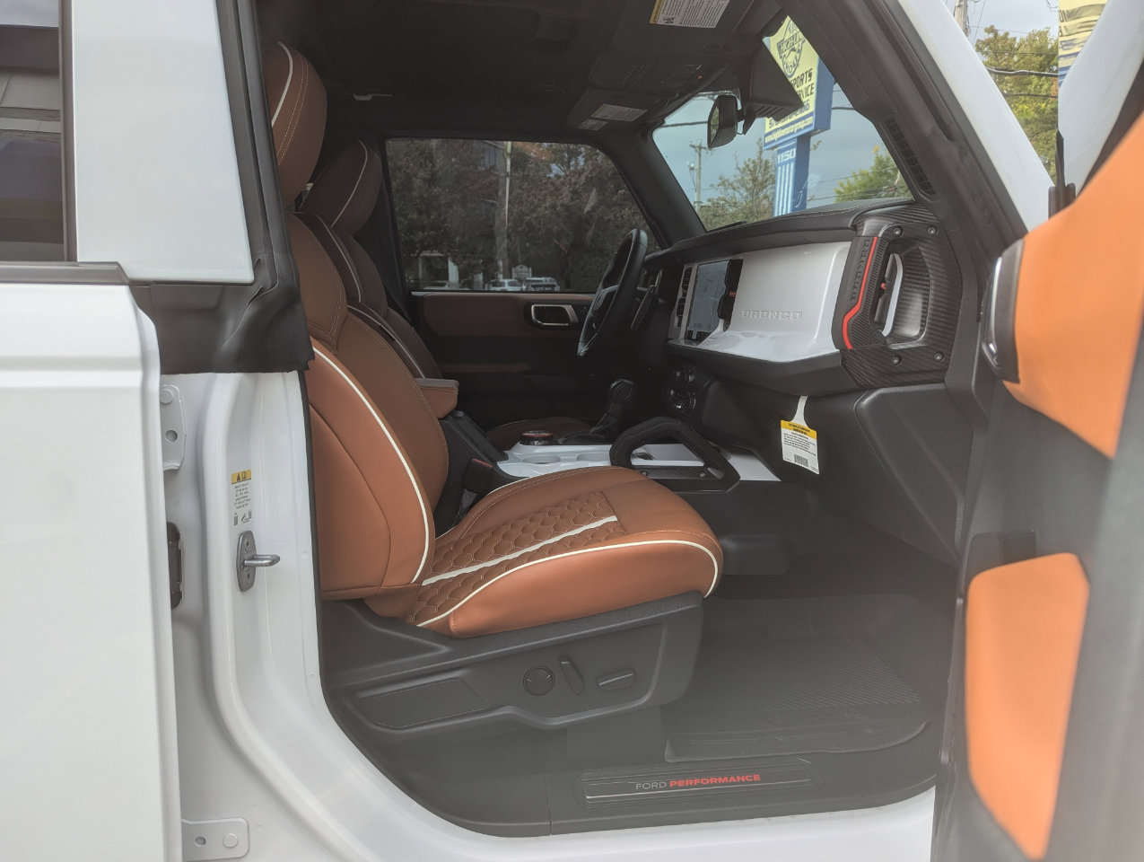 Used 2024 Ford Bronco Raptor w/ Interior Carbon Fiber Pack 6 image 35