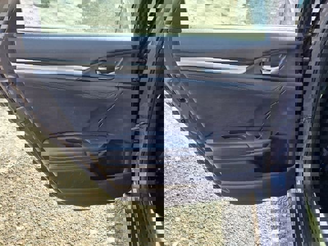 Used 2016 Honda Civic Touring image 13