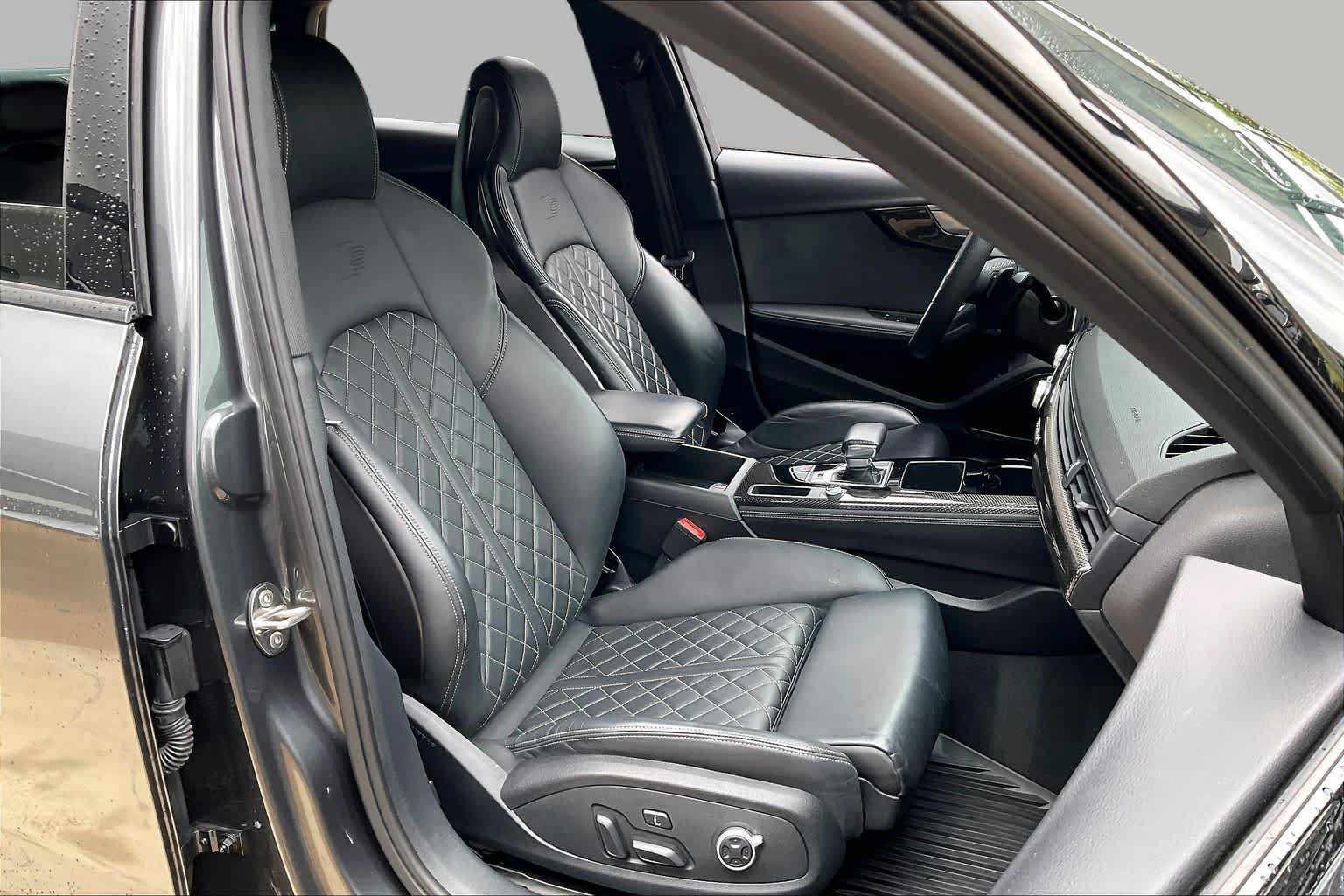 Used 2023 Audi S4 Prestige w/ Prestige Package AWD/4WD image 9