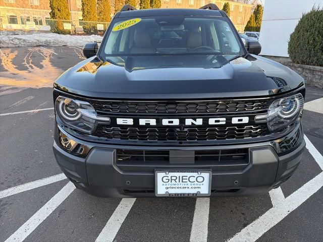 Used 2025 Ford Bronco Sport Outer Banks w/ Outer Banks Tech Package+ image 2