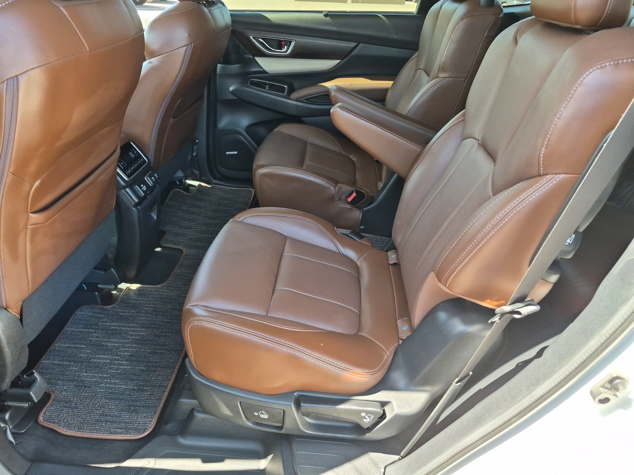 Used 2020 Subaru Ascent Touring w/ Popular Package #2A AWD/4WD image 16