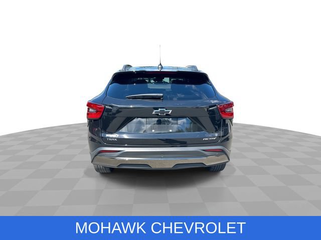 Used 2025 Chevrolet Trax ACTIV w/ Driver Confidence Package FWD image 7