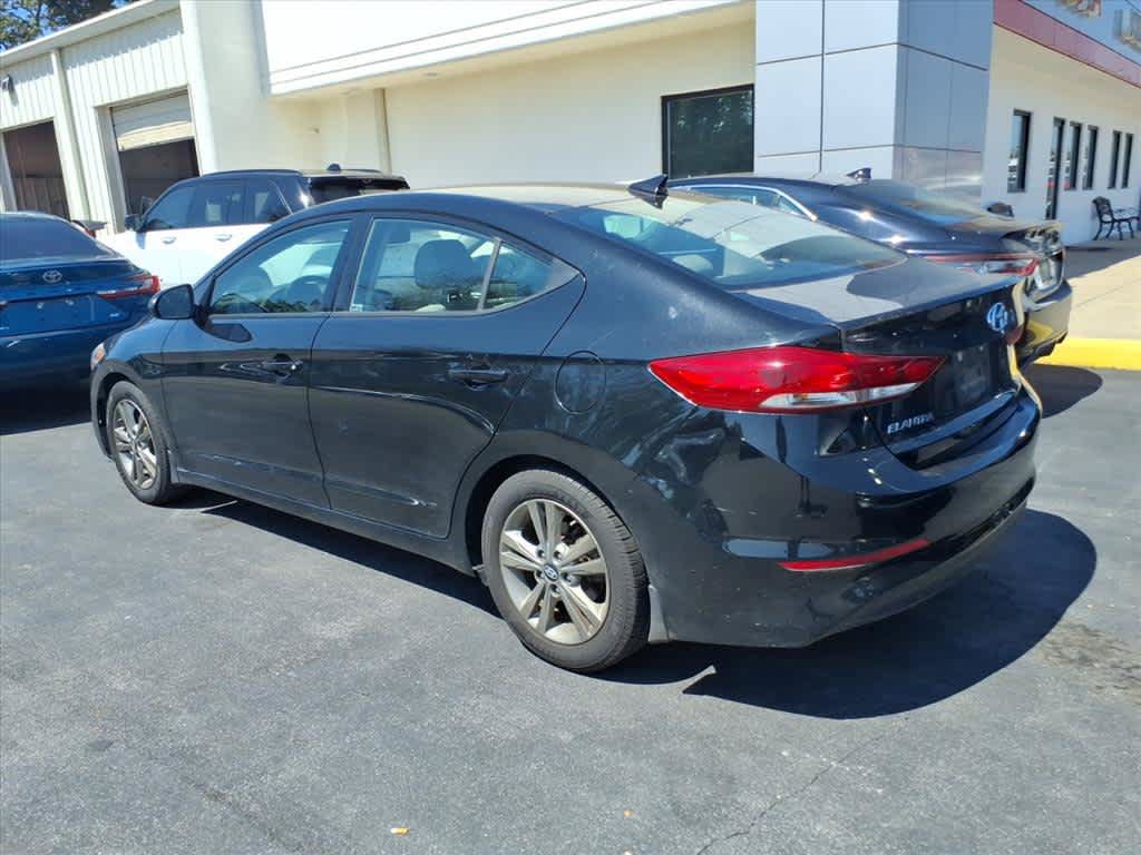 Used 2018 Hyundai Elantra Value Edition FWD image 4