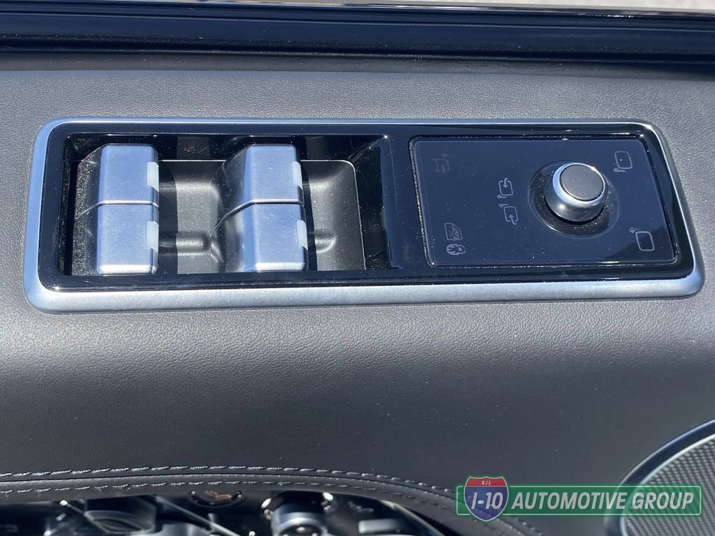 Used 2021 Land Rover Range Rover Autobiography Fifty Edition AWD/4WD image 16