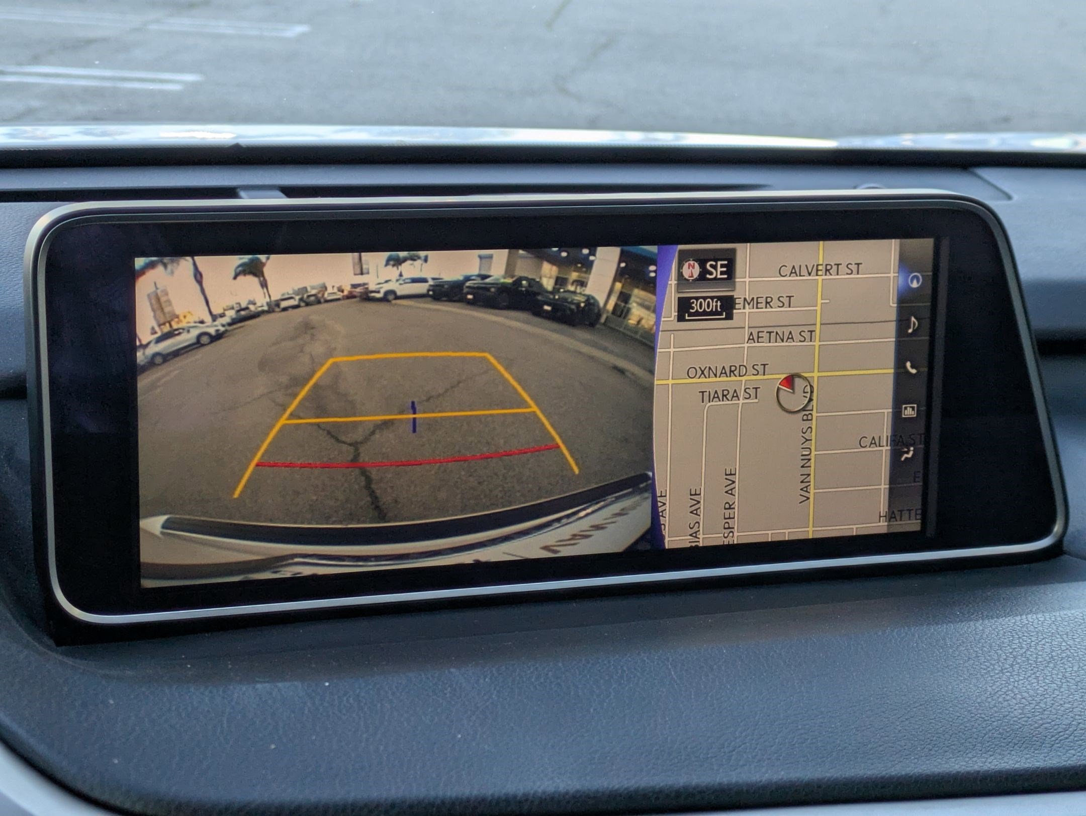 Used 2019 Lexus RX 350 FWD w/ Navigation Package image 19