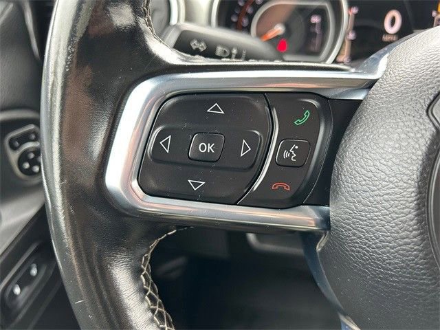 Used 2020 Jeep Wrangler Unlimited Sahara AWD/4WD image 22