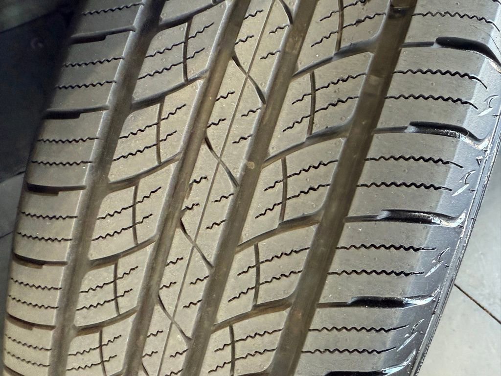 Certified 2023 Toyota Highlander XLE image 36