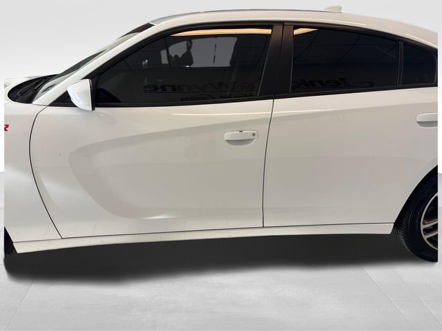 Used 2019 Dodge Charger SXT w/ Driver Confidence Group AWD/4WD image 2