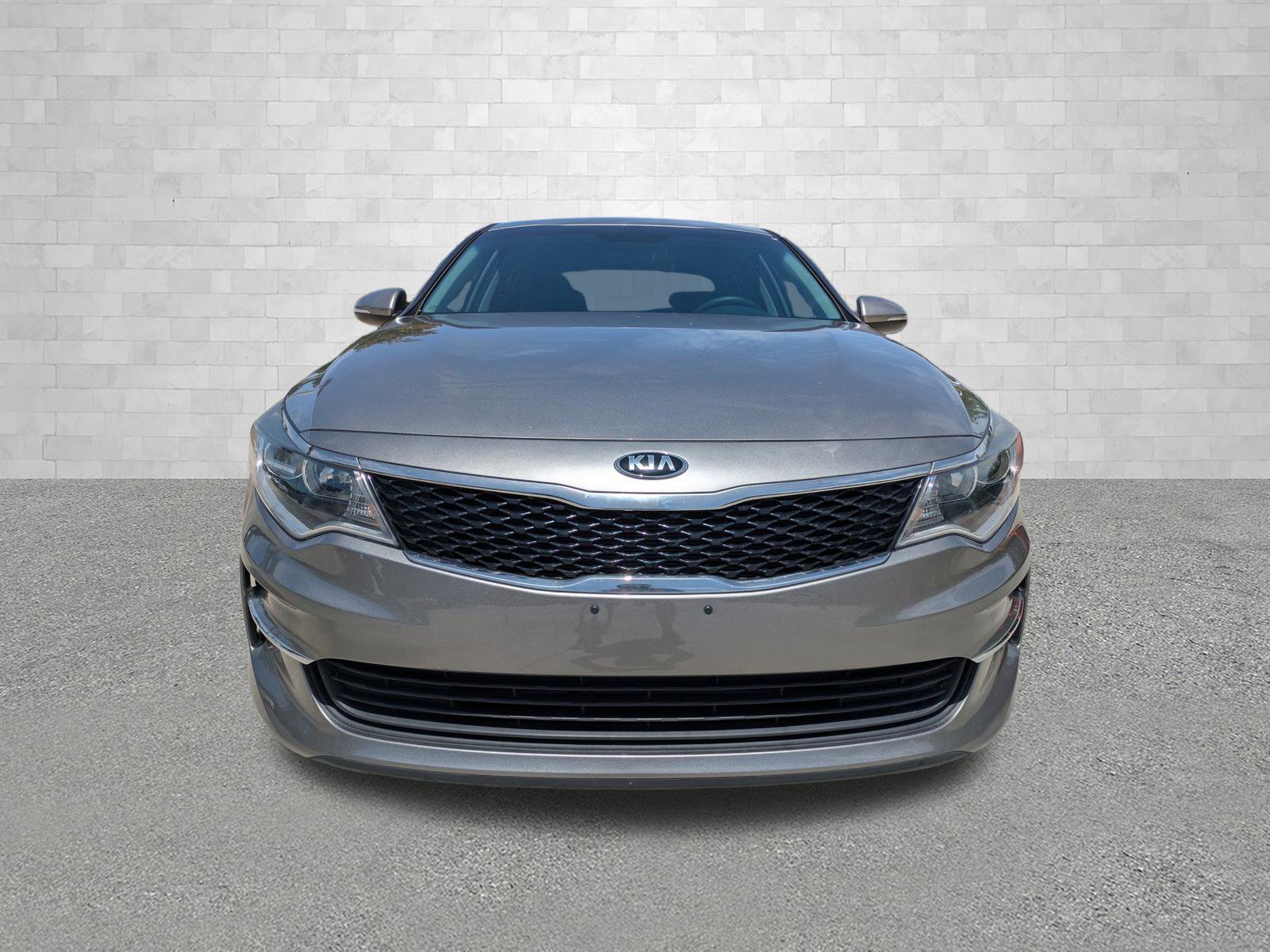Used 2018 Kia Optima LX w/ Convenience Package FWD image 6