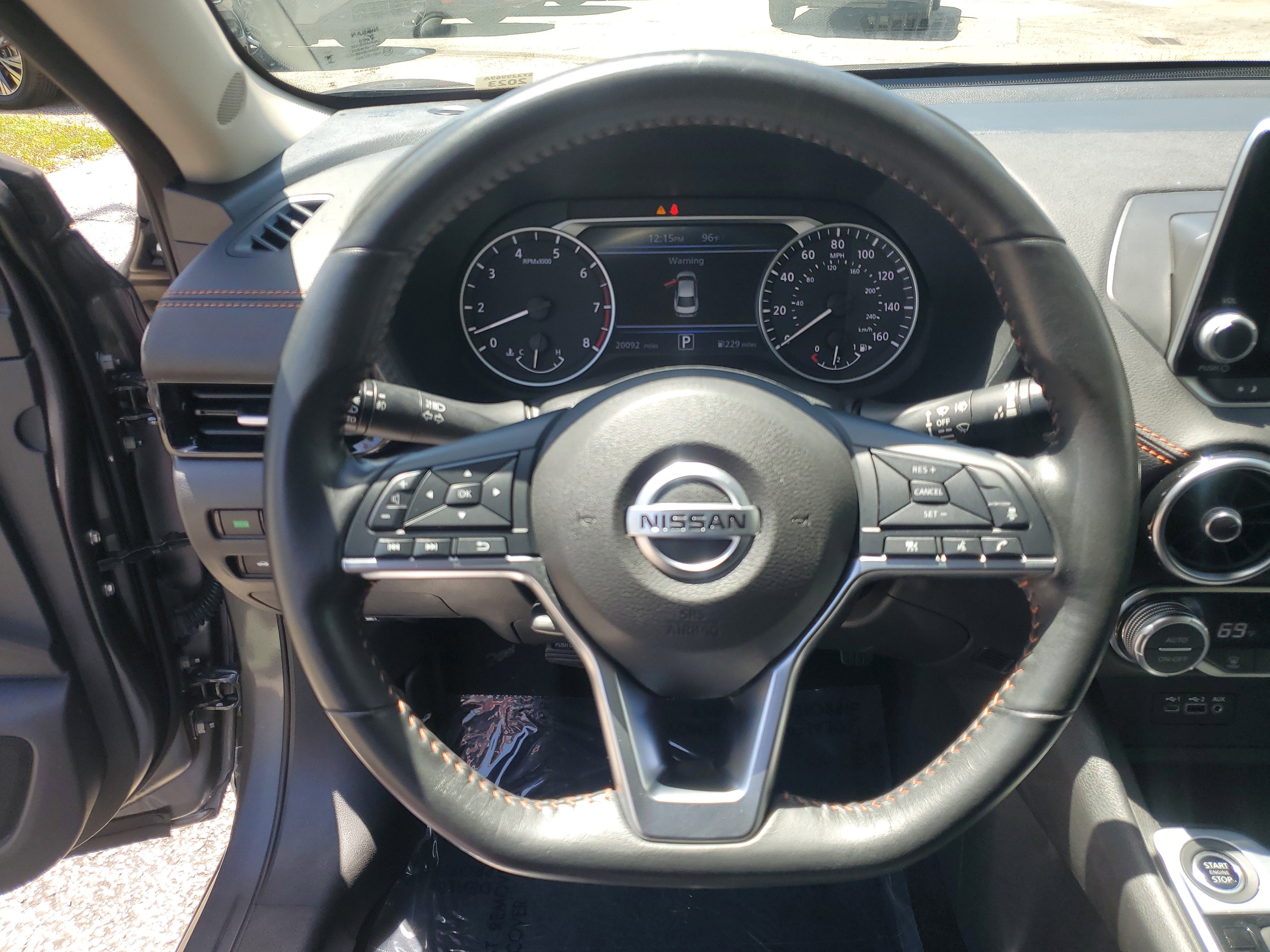 Certified 2023 Nissan Sentra SR w/ Midnight Edition Package image 16