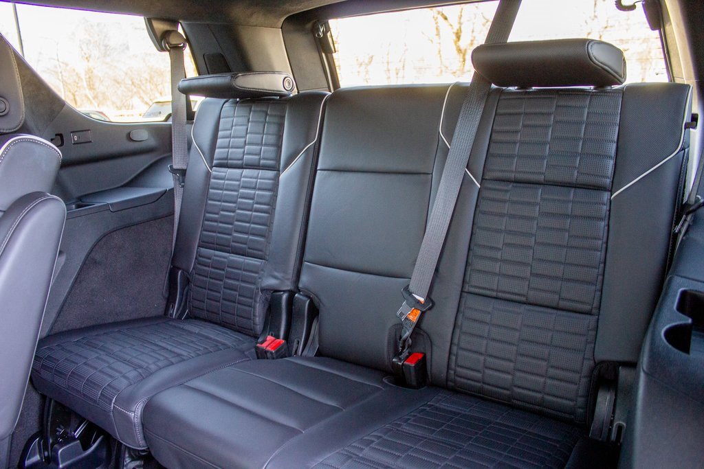 Used 2023 Cadillac Escalade V w/ LPO, ONYX Package image 24