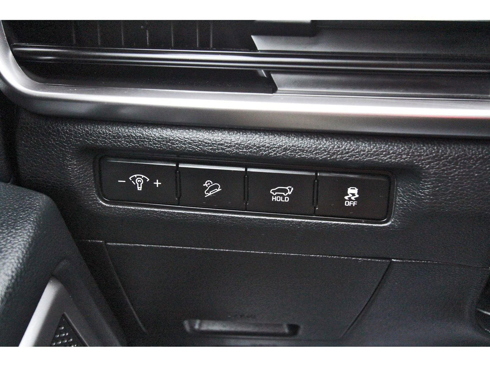 Used 2025 Kia Telluride S FWD image 19