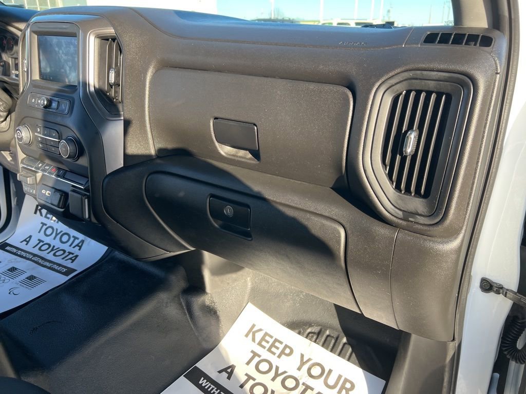 Used 2025 Chevrolet Silverado 2500 W/T w/ WT Convenience Package image 23