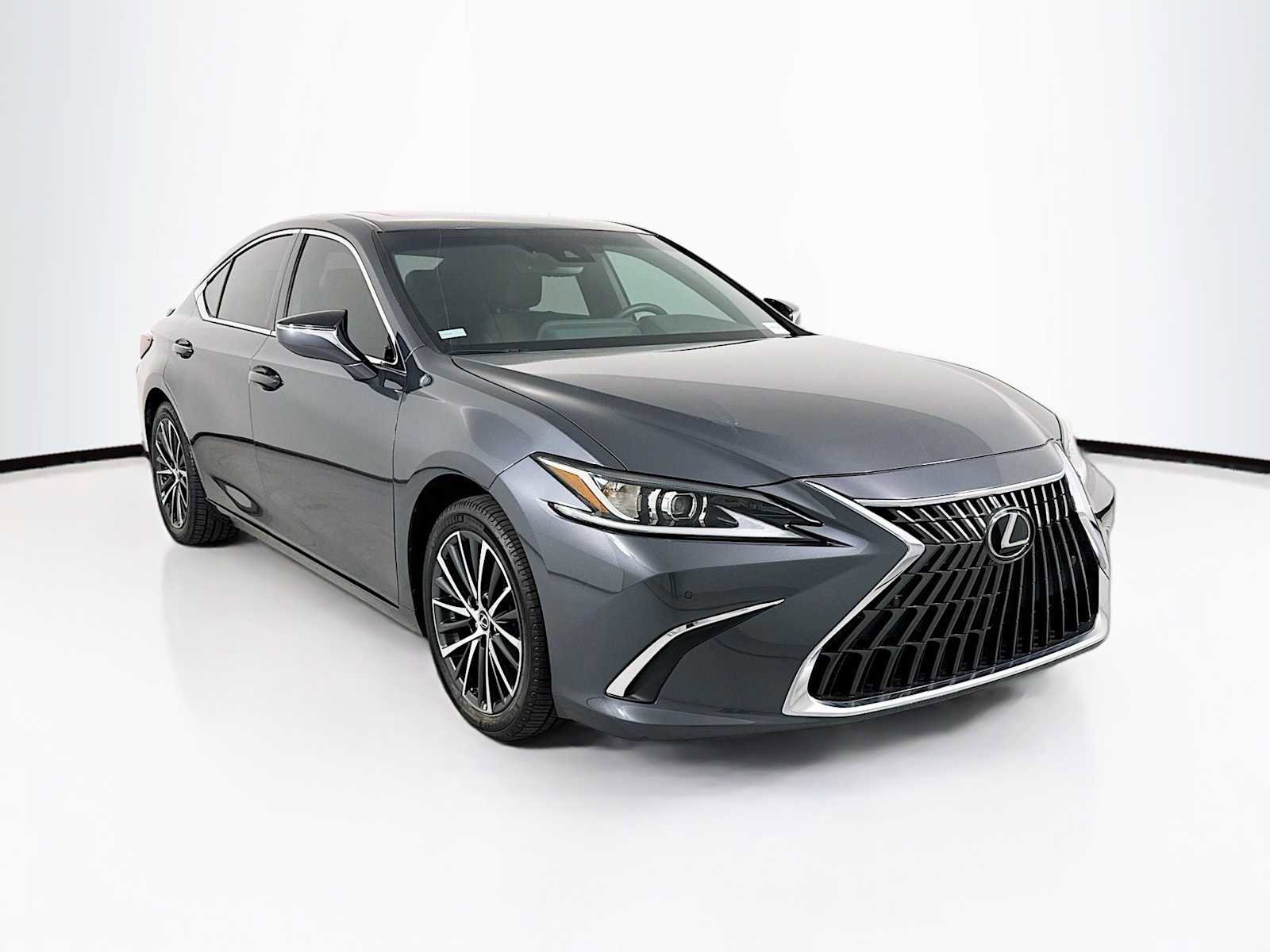 Used 2023 Lexus ES 300h w/ Premium Package FWD image 7