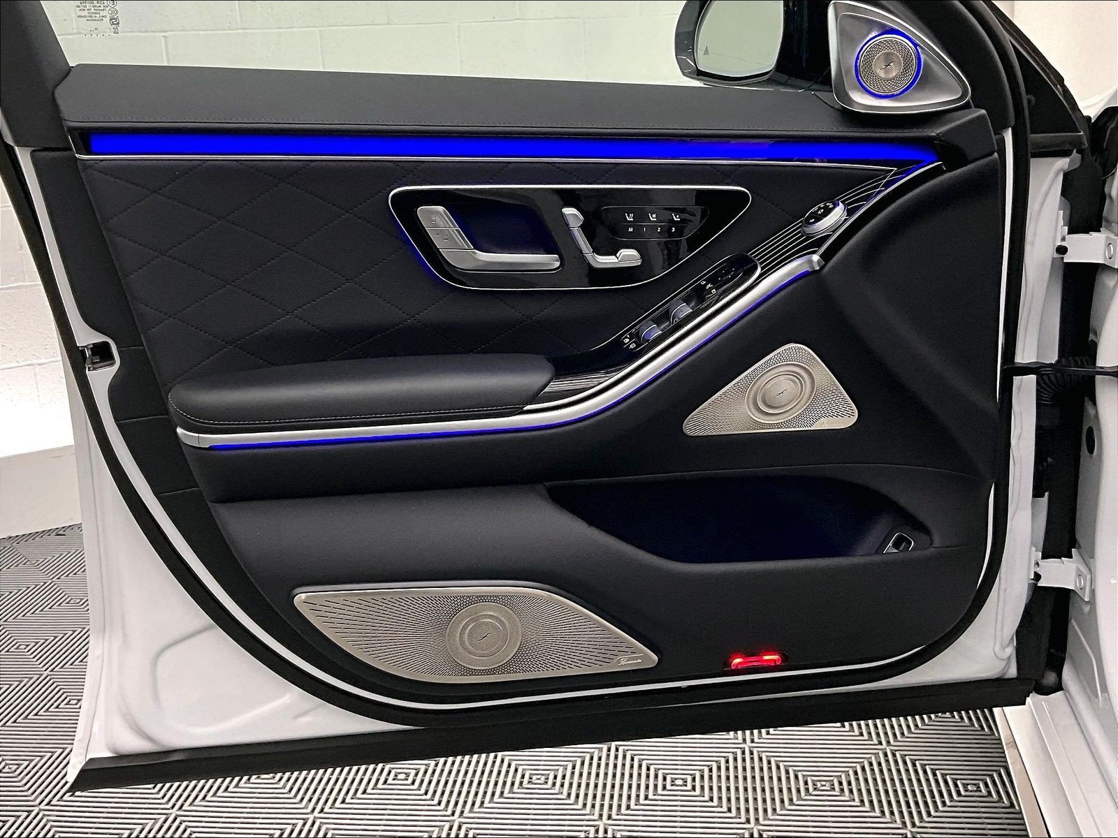 Certified 2024 Mercedes-Benz S 580 4MATIC Sedan image 24