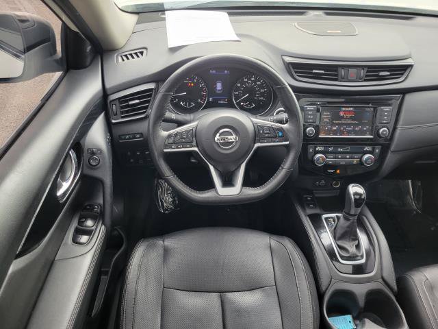 Used 2020 Nissan Rogue SL AWD/4WD image 13