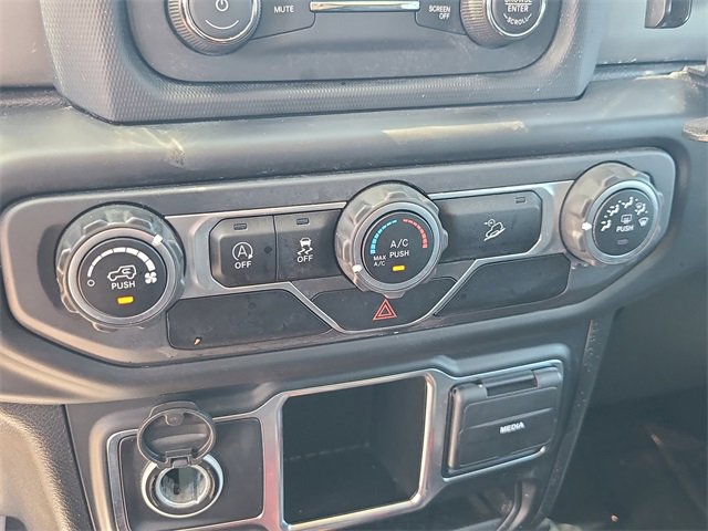 Used 2021 Jeep Wrangler Sport image 25