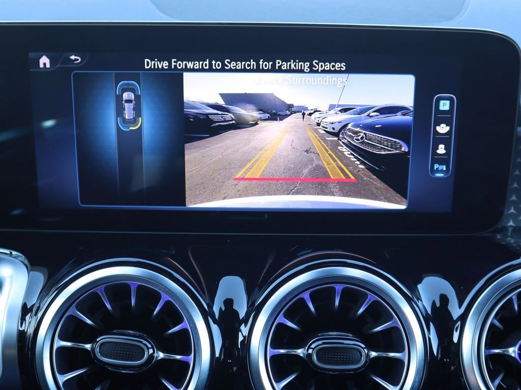 Certified 2025 Mercedes-Benz GLB 250 GLB 250 image 15