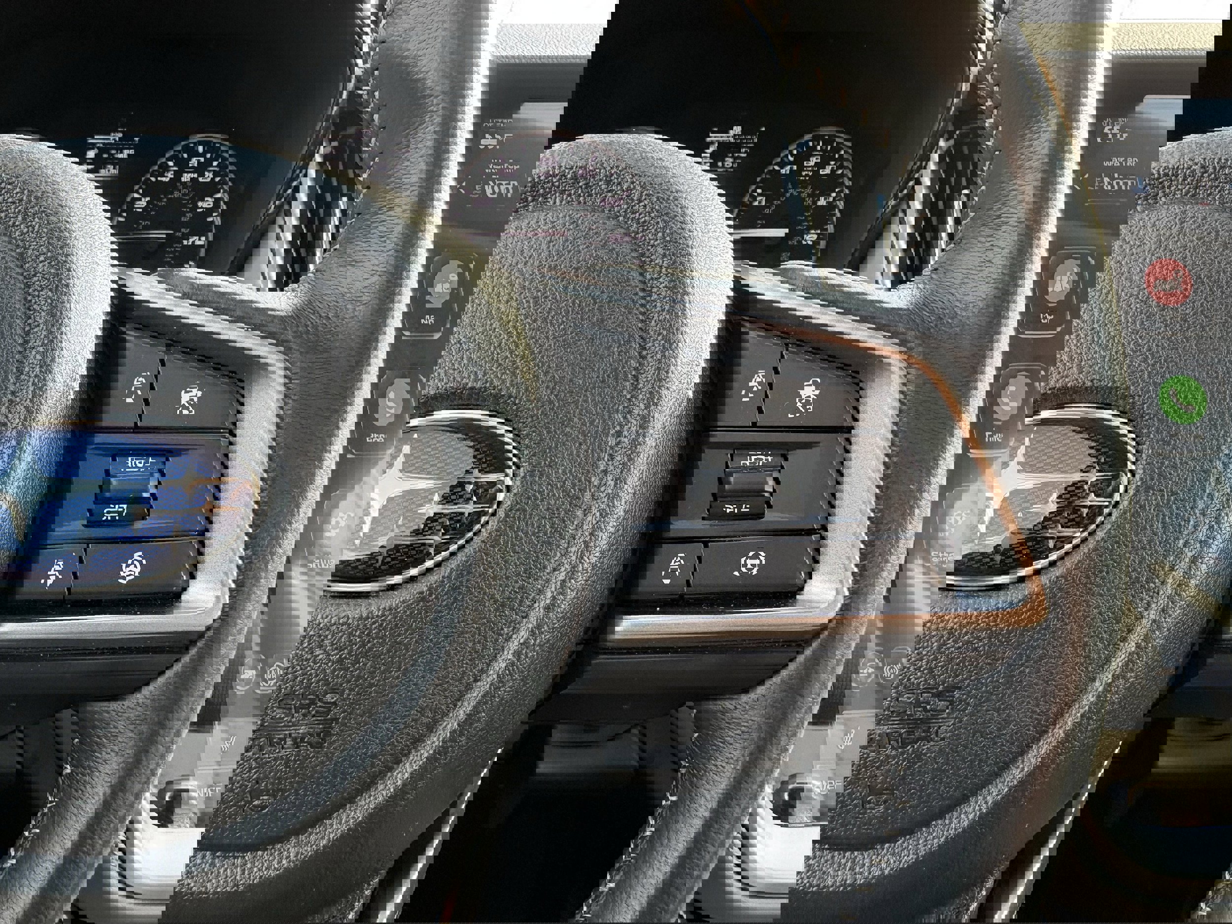 Used 2025 Subaru Outback Premium image 16