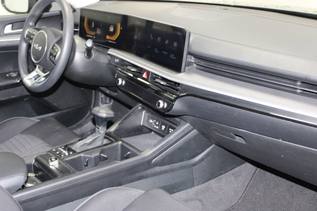 Used 2025 Kia K5 LXS image 22