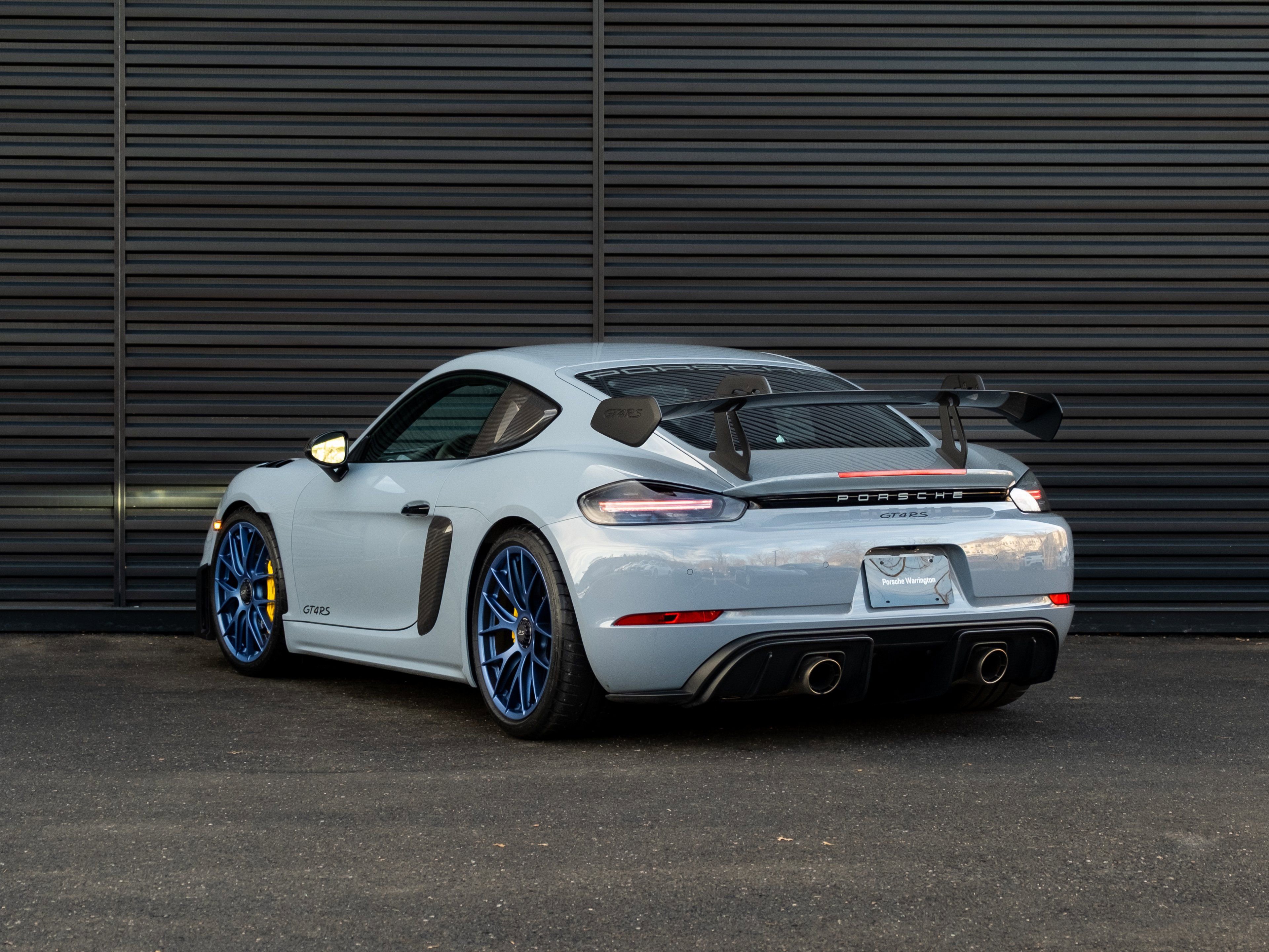 Certified 2023 Porsche 718 Cayman GT4 RS image 3