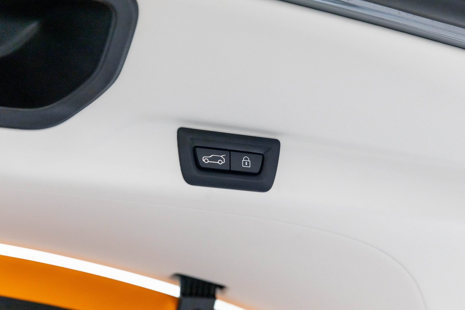 New 2026 Rolls-Royce Cullinan Black Badge image 36