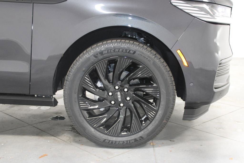 New 2025 Lincoln Navigator Reserve w/ Jet Appearance Package image 11