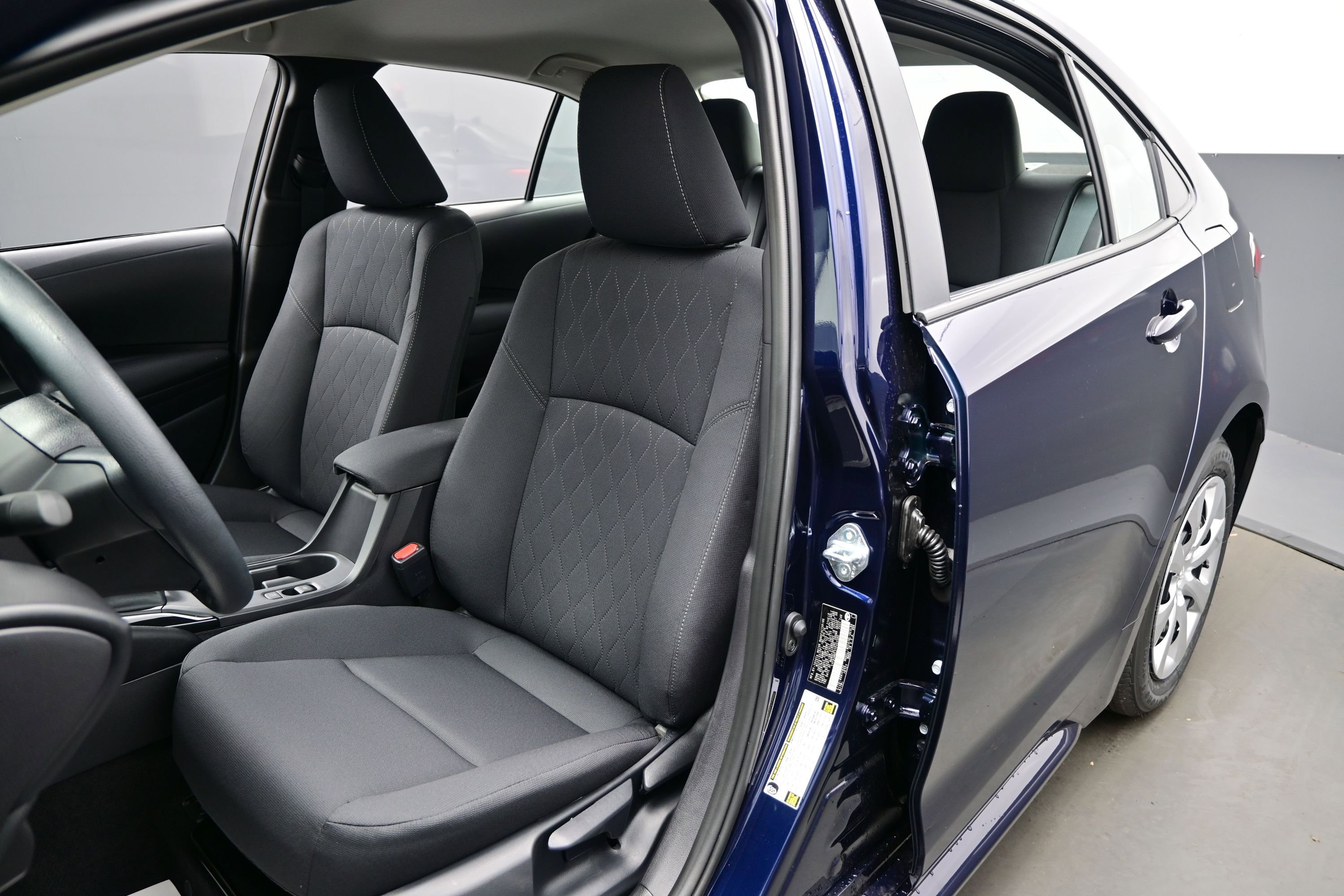 Used 2026 Toyota Corolla LE FWD image 11