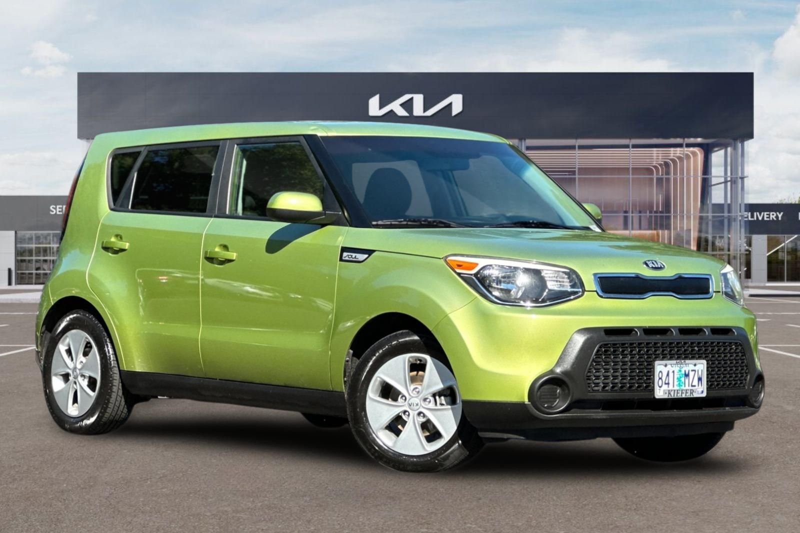 Used 2016 Kia Soul FWD image 2