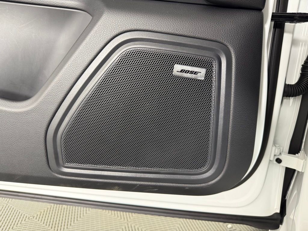 Certified 2026 Porsche Macan Turbo image 22