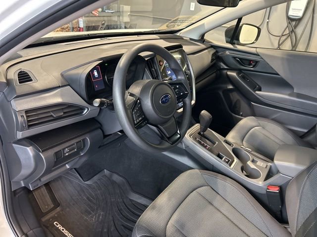 Used 2024 Subaru Crosstrek 2.0i Premium AWD/4WD image 2