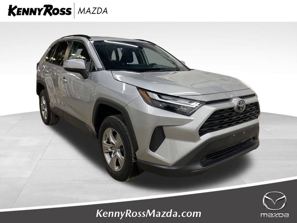 Used 2024 Toyota RAV4 XLE image 1