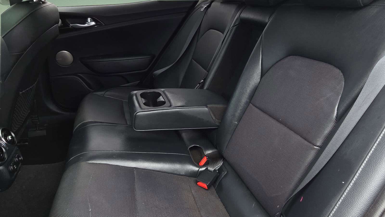 Used 2019 Kia Stinger Premium image 28