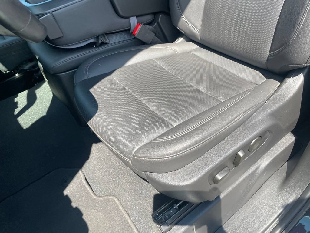 Used 2026 GMC Sierra 1500 SLT AWD/4WD image 23