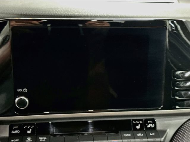 Used 2025 Toyota Camry SE w/ Convenience Package AWD/4WD image 18