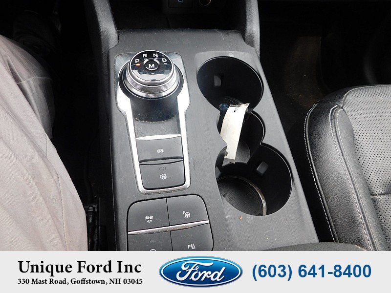 Used 2020 Ford Escape Titanium AWD/4WD image 23